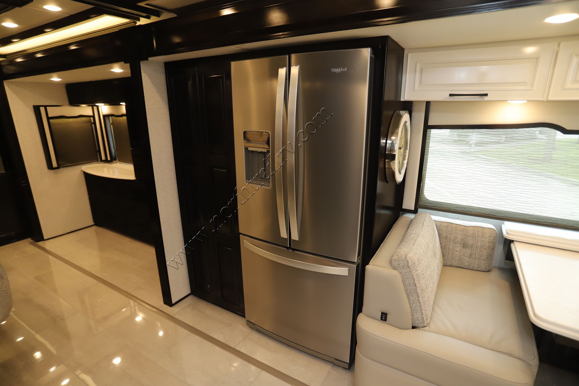 New 2025 Newmar London Aire 4551 Class A  For Sale