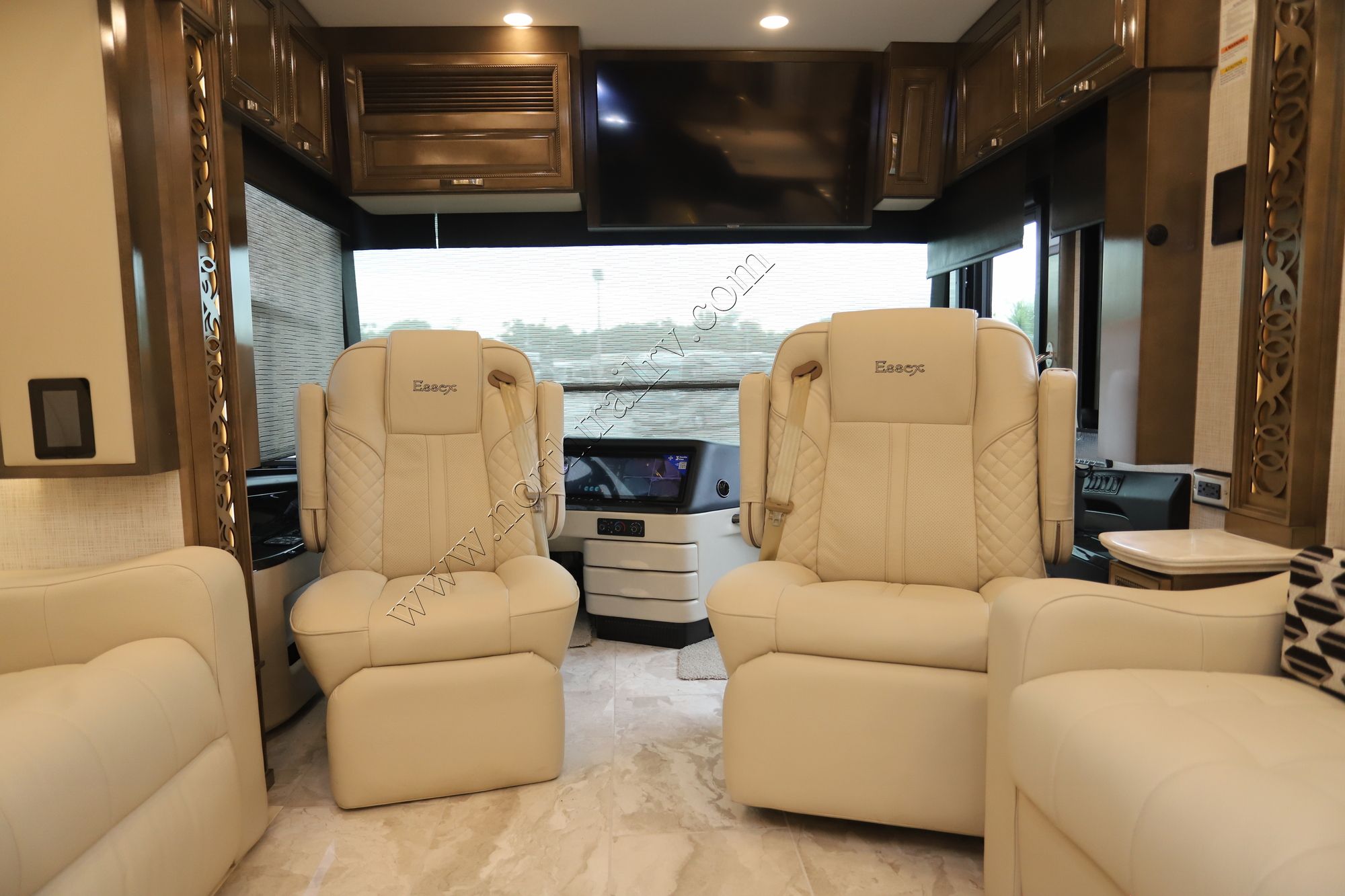 New 2025 Newmar Essex 4551 Class A  For Sale