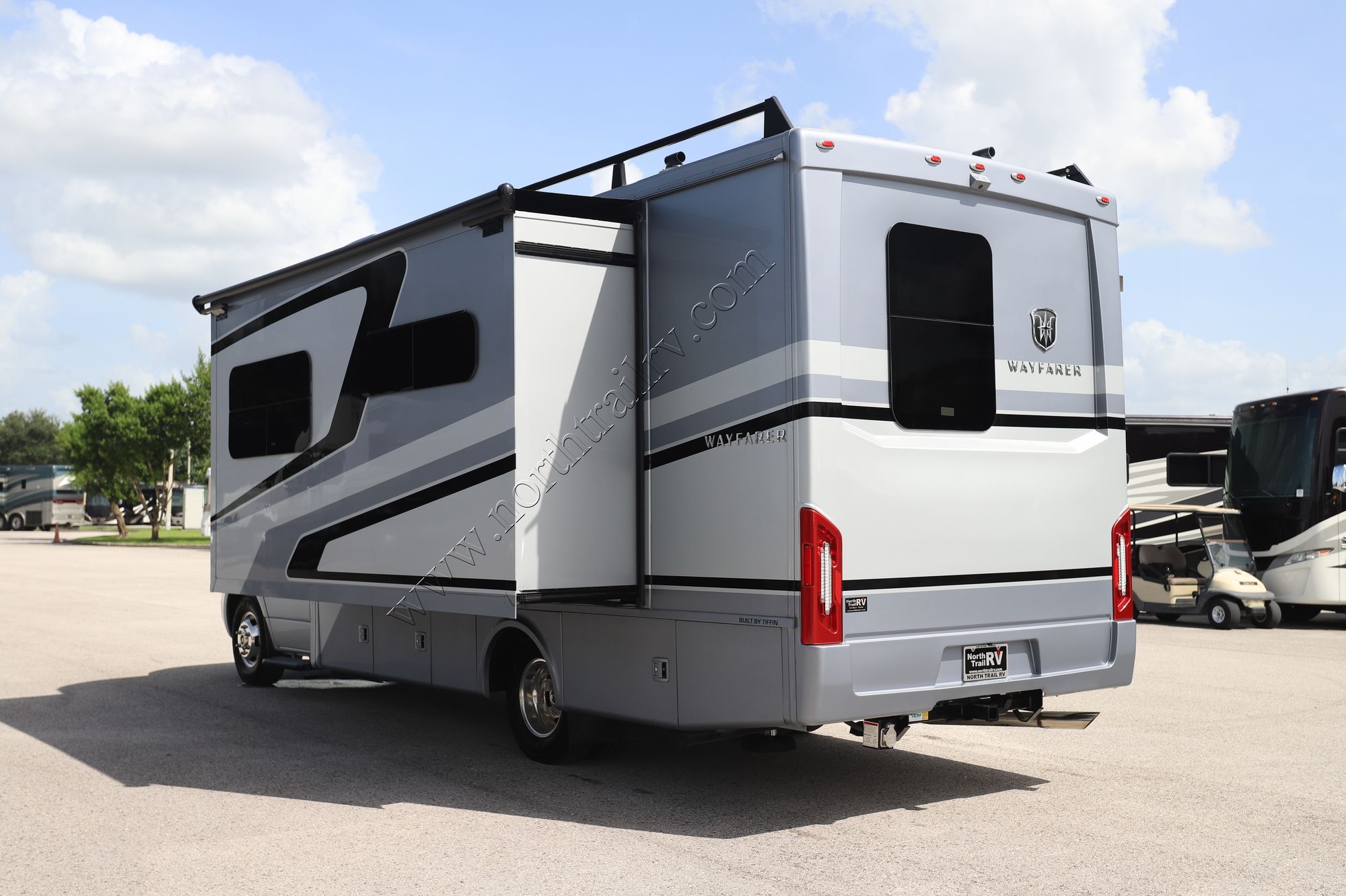 Used 2024 Tiffin Motor Homes Wayfarer 25RW Class C  For Sale