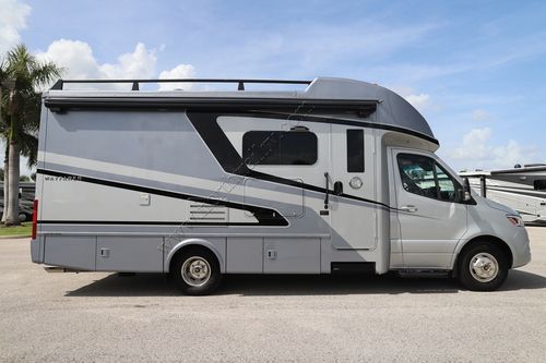 2024 Tiffin Motor Homes Wayfarer 25RW