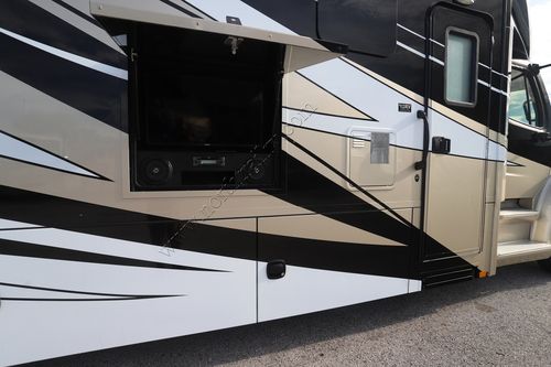 2019 Renegade Rv Verona 40VBH