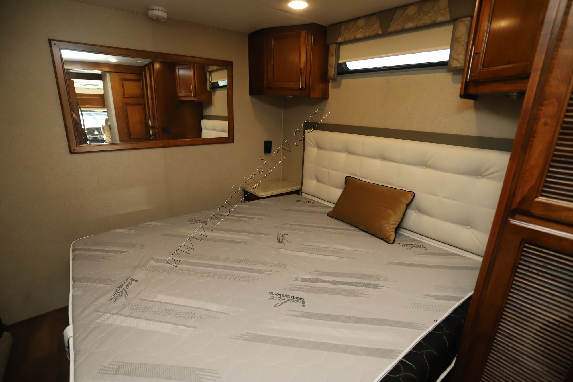 Used 2019 Renegade Rv Verona 40VBH Super C  For Sale