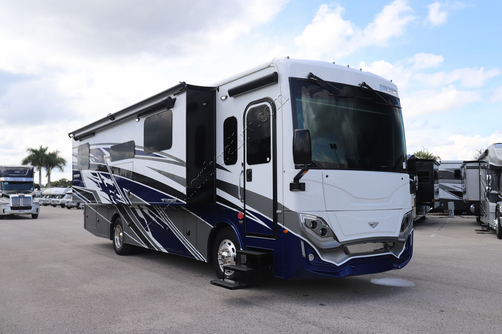 Used 2023 Fleetwood Frontier 34GT Class A  For Sale