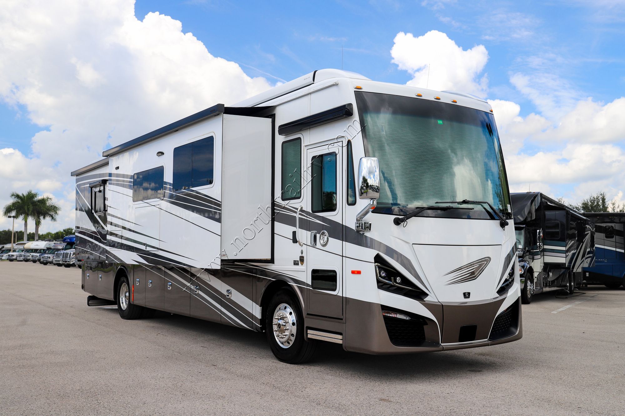 Used 2022 Tiffin Motor Homes Phaeton 40IH Class A  For Sale