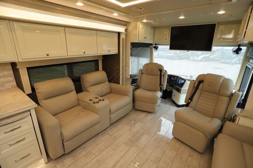 2022 Tiffin Motor Homes Phaeton 40IH