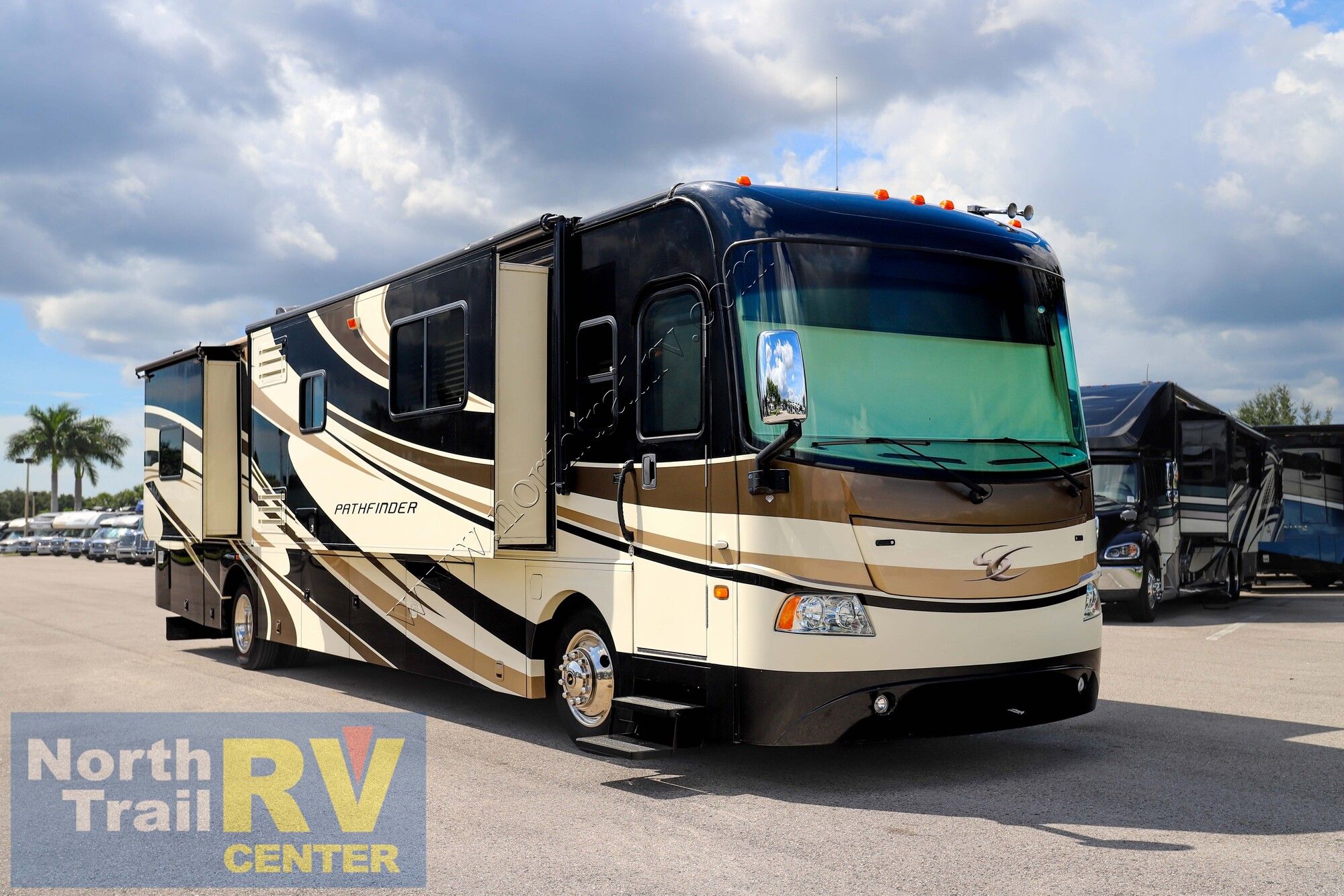 Used 2011 Coachmen Pathfinder 406QS Class A  For Sale