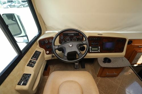 2011 Coachmen Pathfinder 406QS