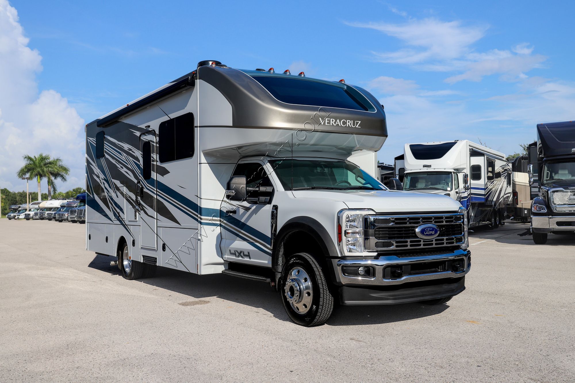 New 2025 Renegade Rv Veracruz 32VDS Super C  For Sale