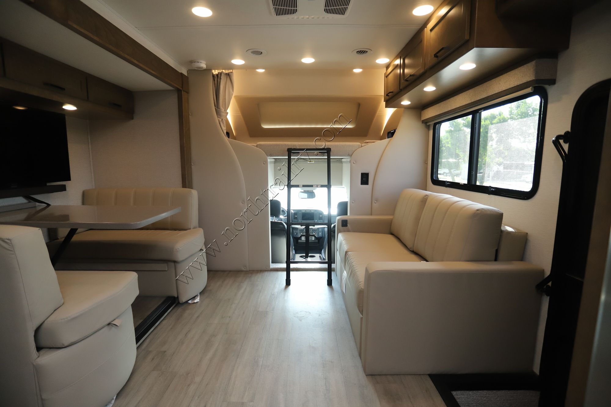 New 2025 Renegade Rv Veracruz 32VDS Super C  For Sale