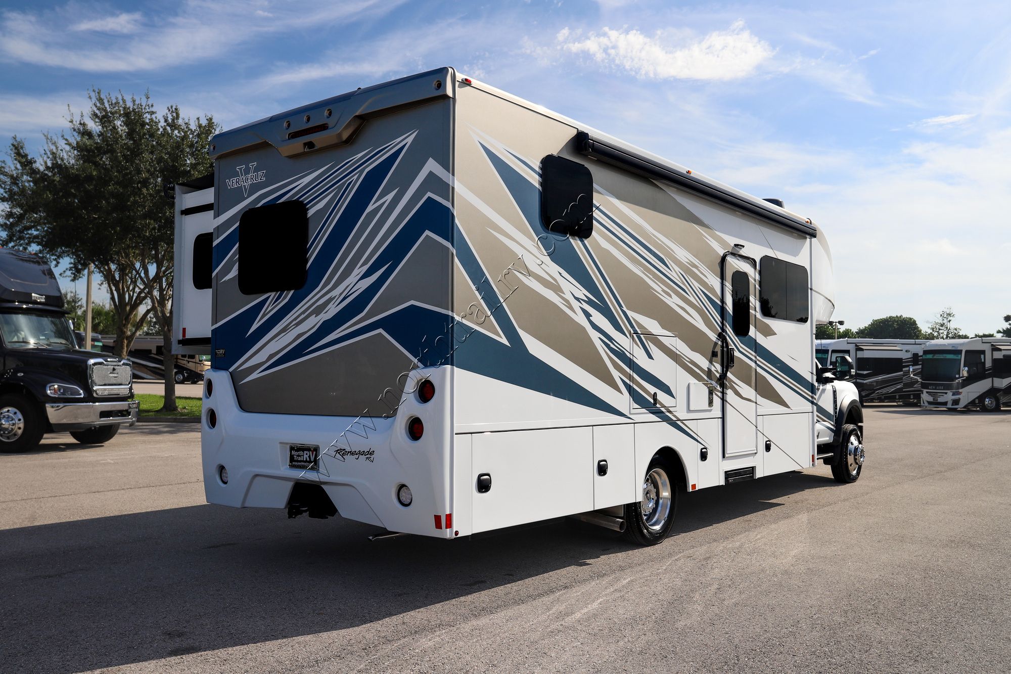 New 2025 Renegade Rv Veracruz 32VDS Super C  For Sale