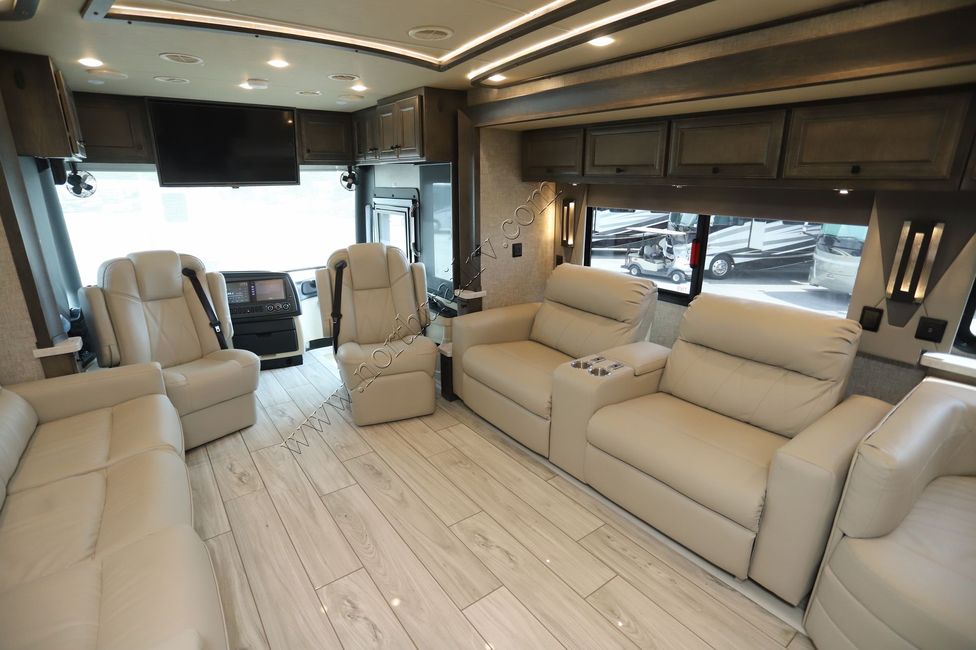 Used 2023 Tiffin Motor Homes Allegro Bus 45FP Class A  For Sale