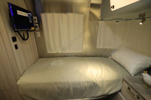 2025 Airstream International 23FB Travel Trailer