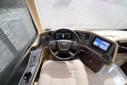 2021 Tiffin Motor Homes Phaeton 37BH