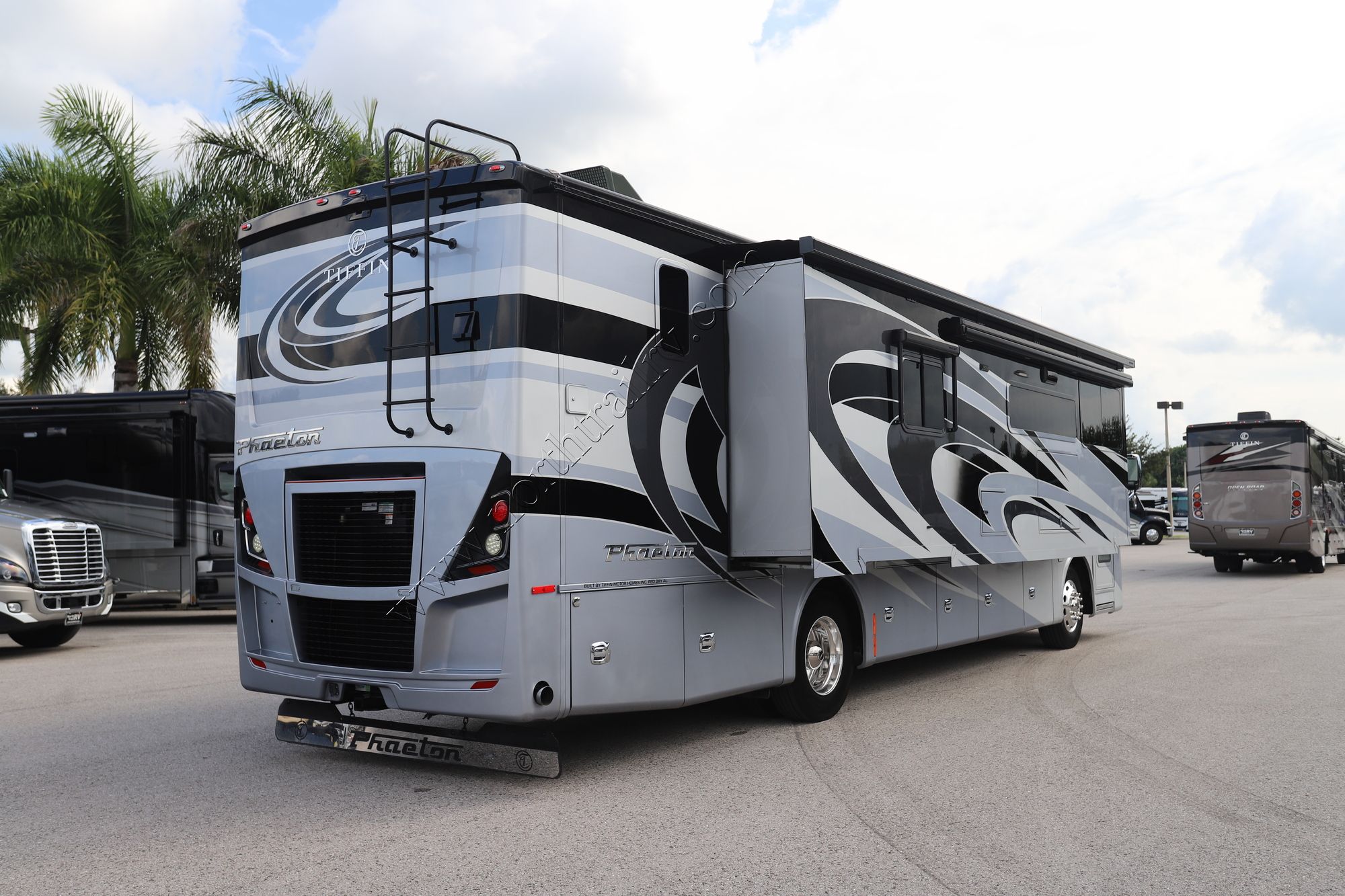 Used 2021 Tiffin Motor Homes Phaeton 37BH Class A  For Sale