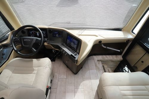 2021 Tiffin Motor Homes Phaeton 37BH