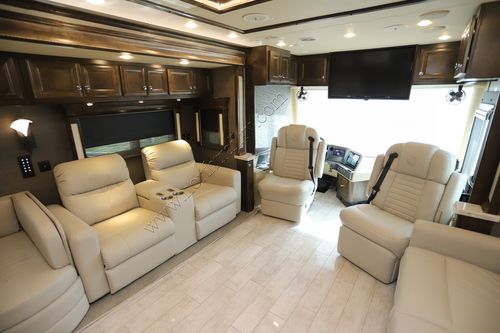 2021 Tiffin Motor Homes Phaeton 37BH