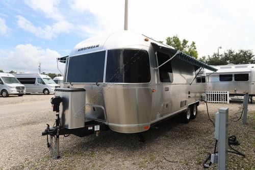 2025 Airstream International 25FB Travel Trailer