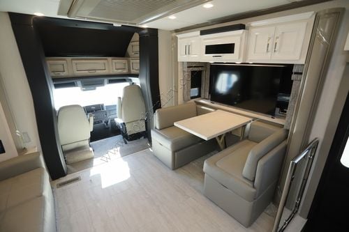 2025 Newmar Super Star 4065 Super C
