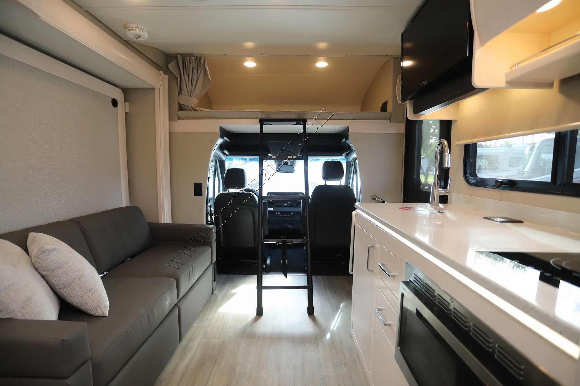 New 2025 Renegade Rv Vienna 25DLC Class C  For Sale