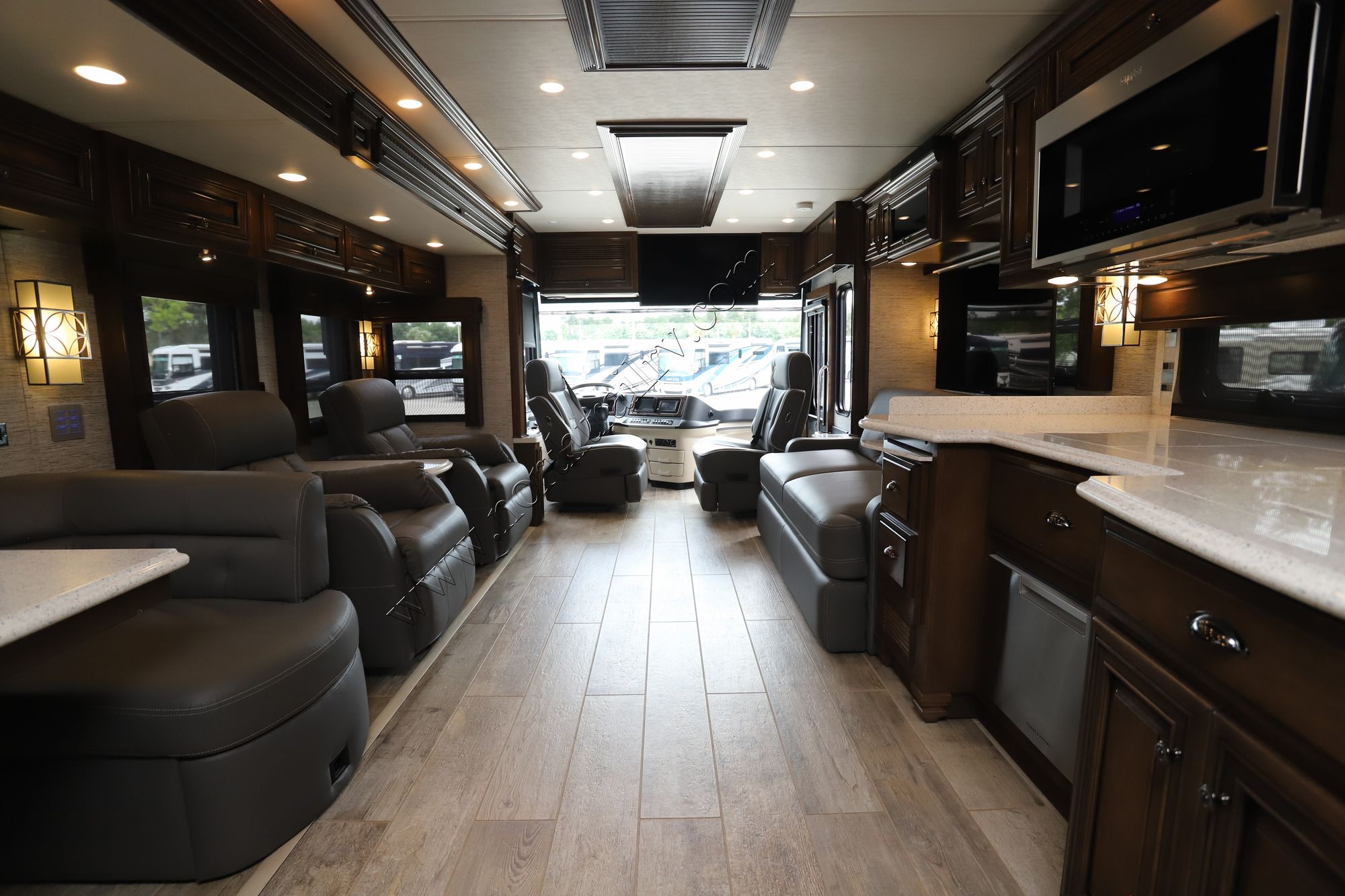 Used 2019 Newmar Dutch Star 4362 Class A  For Sale