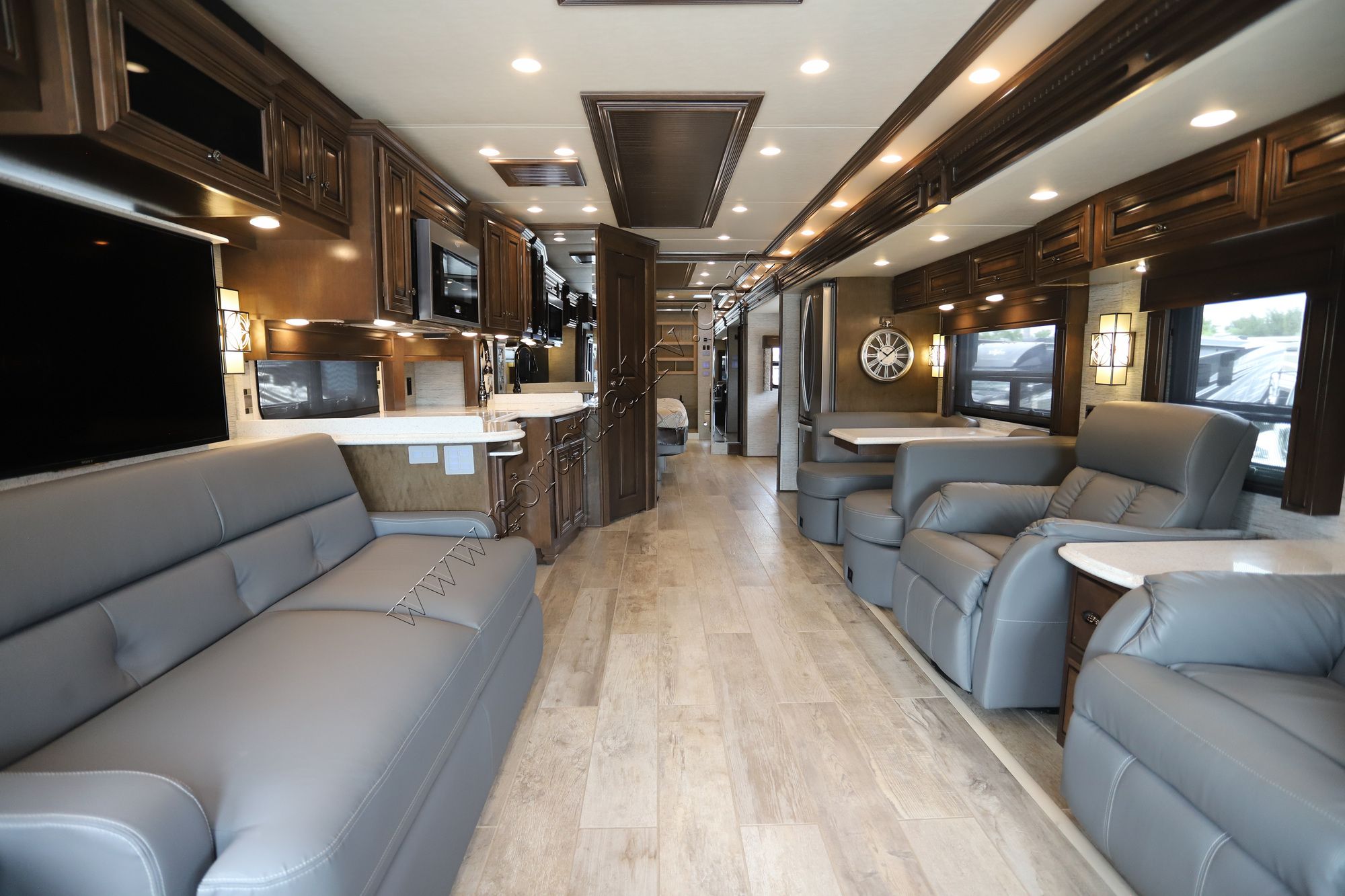 Used 2019 Newmar Dutch Star 4362 Class A  For Sale