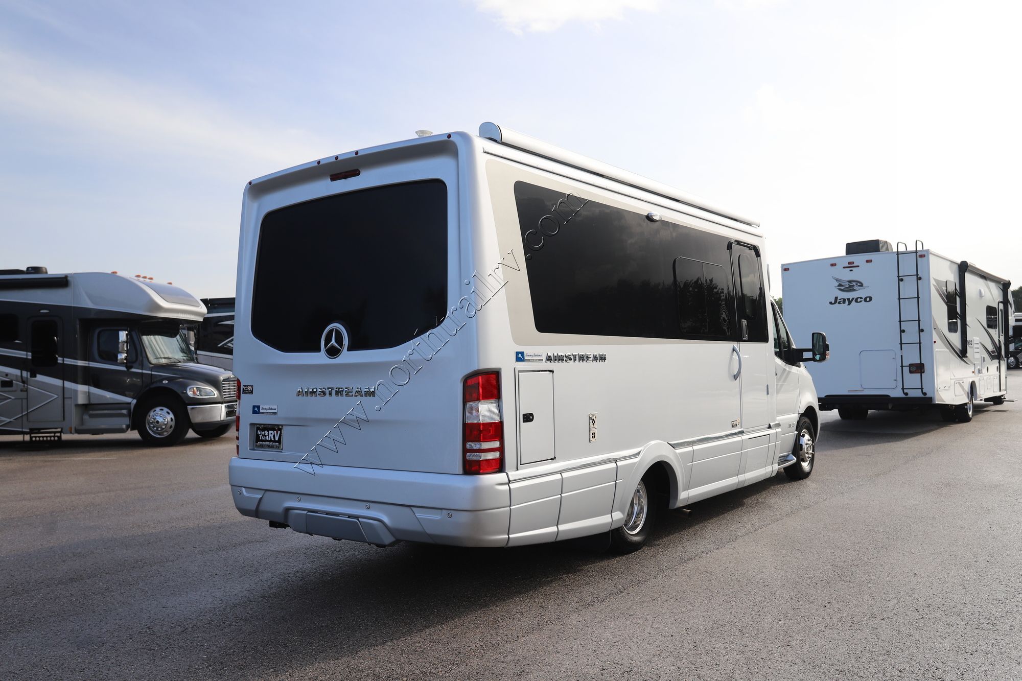 Used 2022 Airstream Atlas Tommy Bahama Class C  For Sale