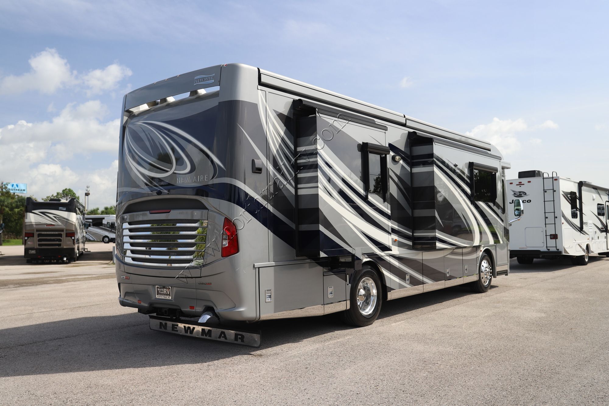 Used 2019 Newmar New Aire 3341 Class A  For Sale