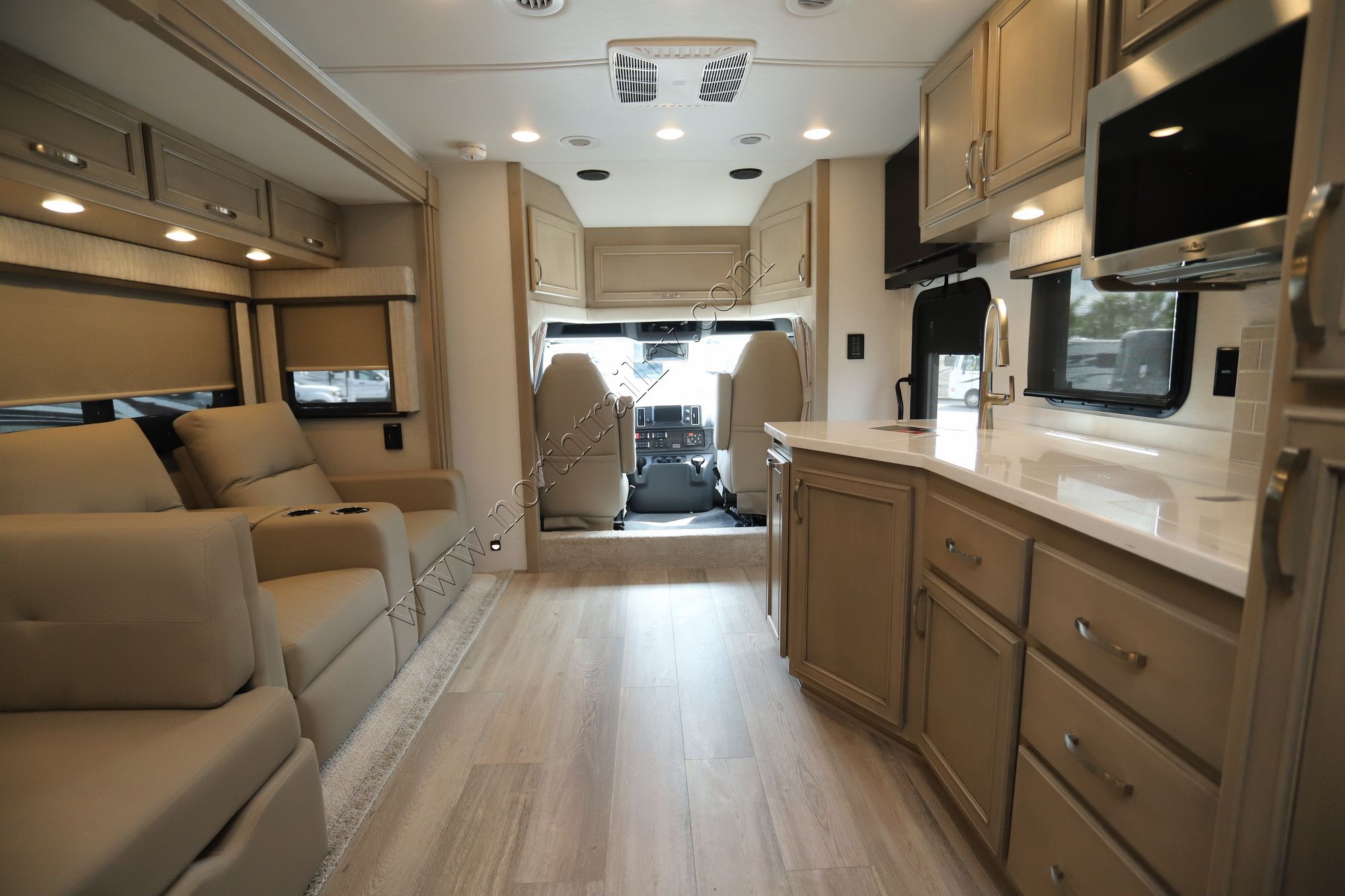 New 2025 Renegade Rv Verona 36VSB Super C  For Sale