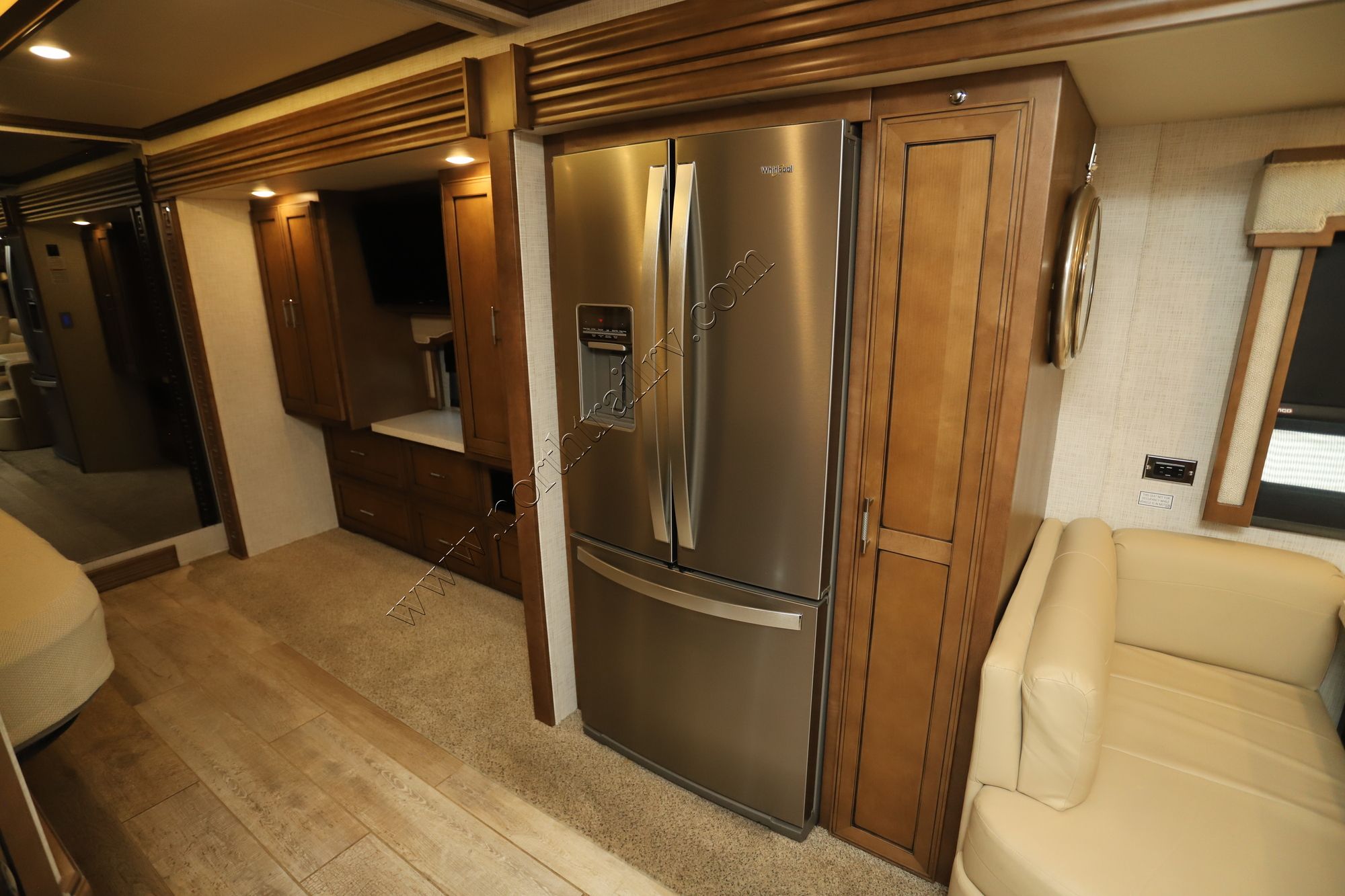 Used 2020 Newmar Ventana 4037 Class A  For Sale