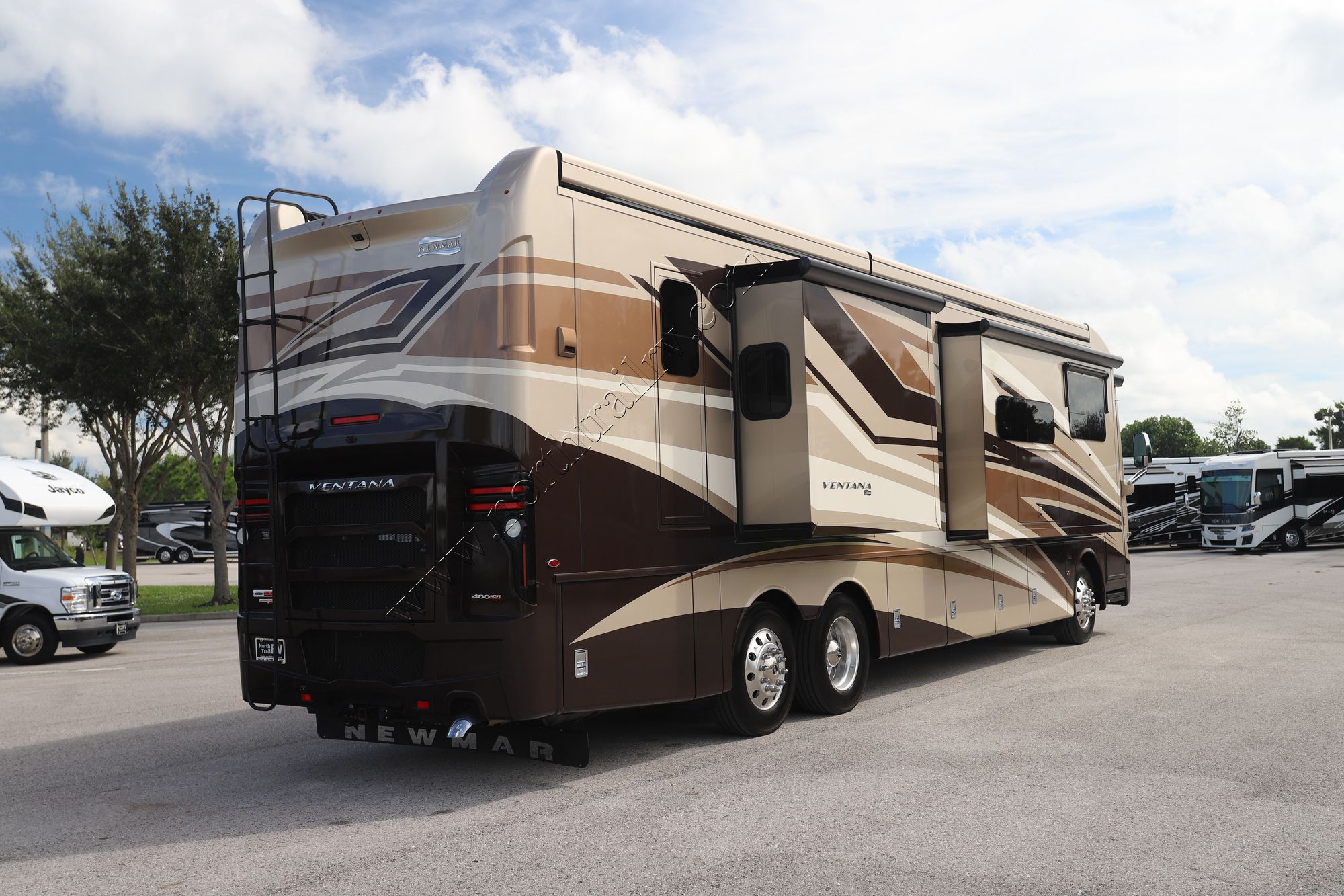 Used 2020 Newmar Ventana 4037 Class A  For Sale