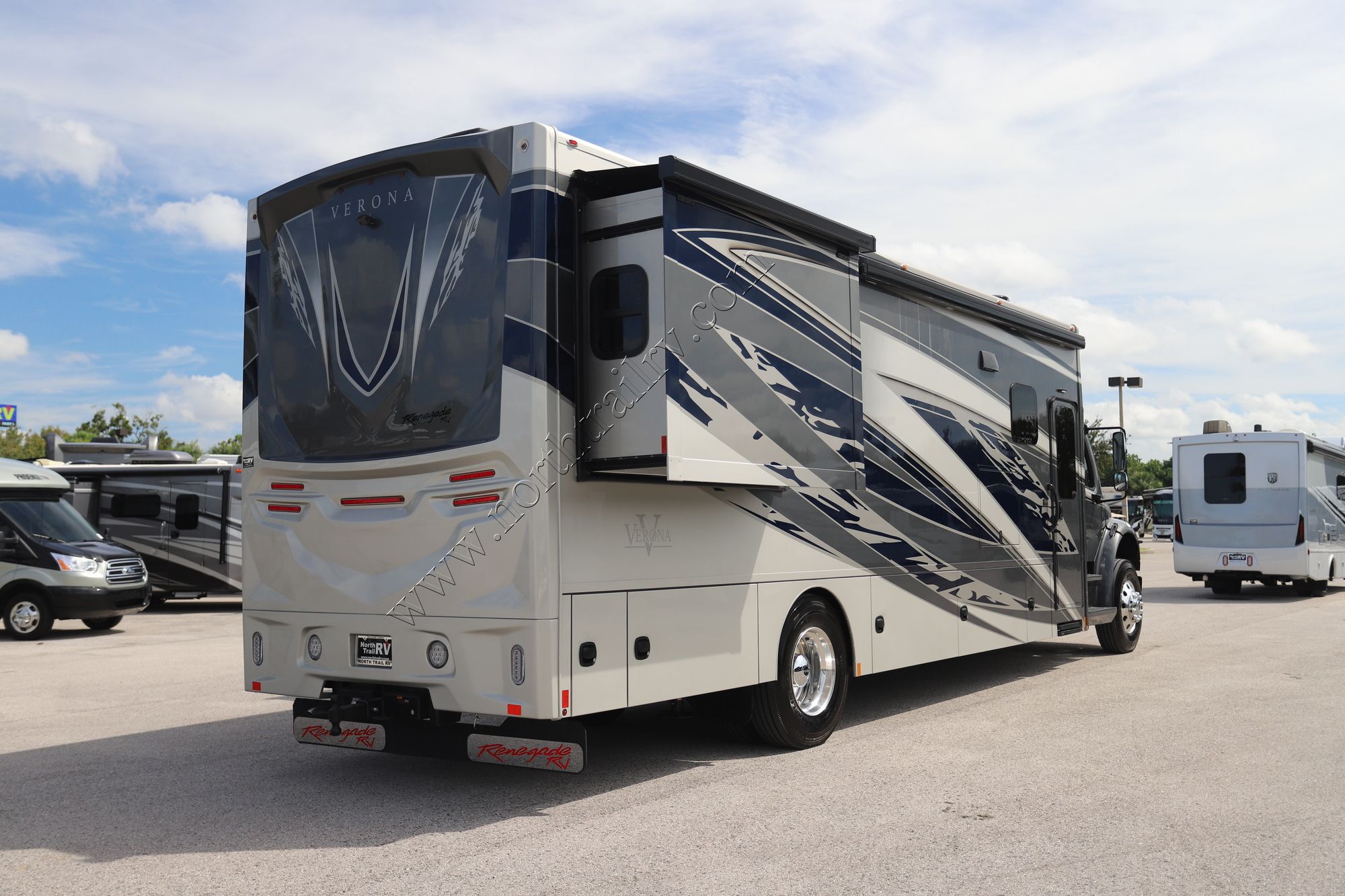 New 2025 Renegade Rv Verona 36VSB Super C  For Sale