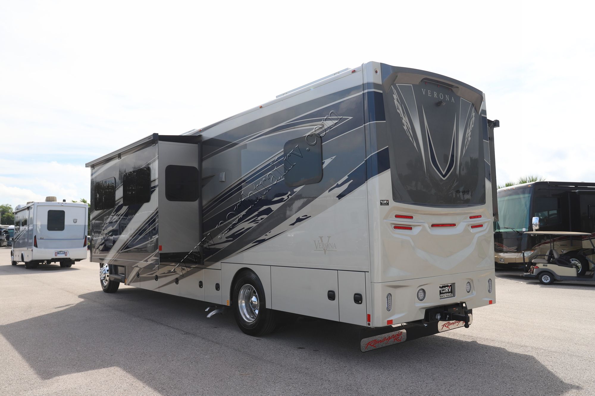 New 2025 Renegade Rv Verona 36VSB Super C  For Sale