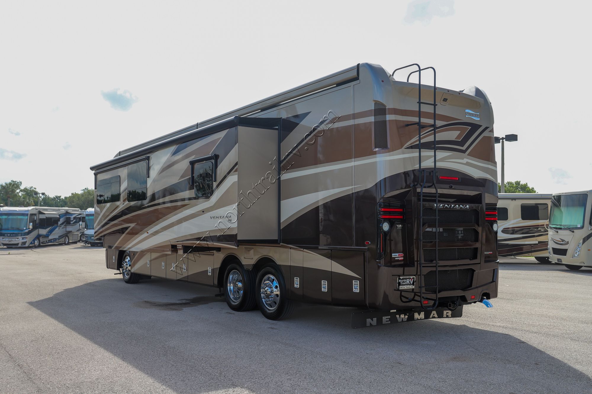 Used 2020 Newmar Ventana 4037 Class A  For Sale