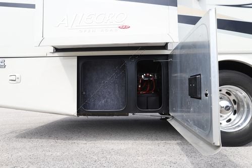 2015 Tiffin Motor Homes Allegro Red 36QSA