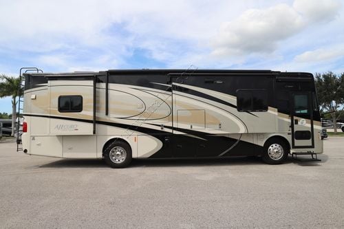 2015 Tiffin Motor Homes Allegro Red 36QSA