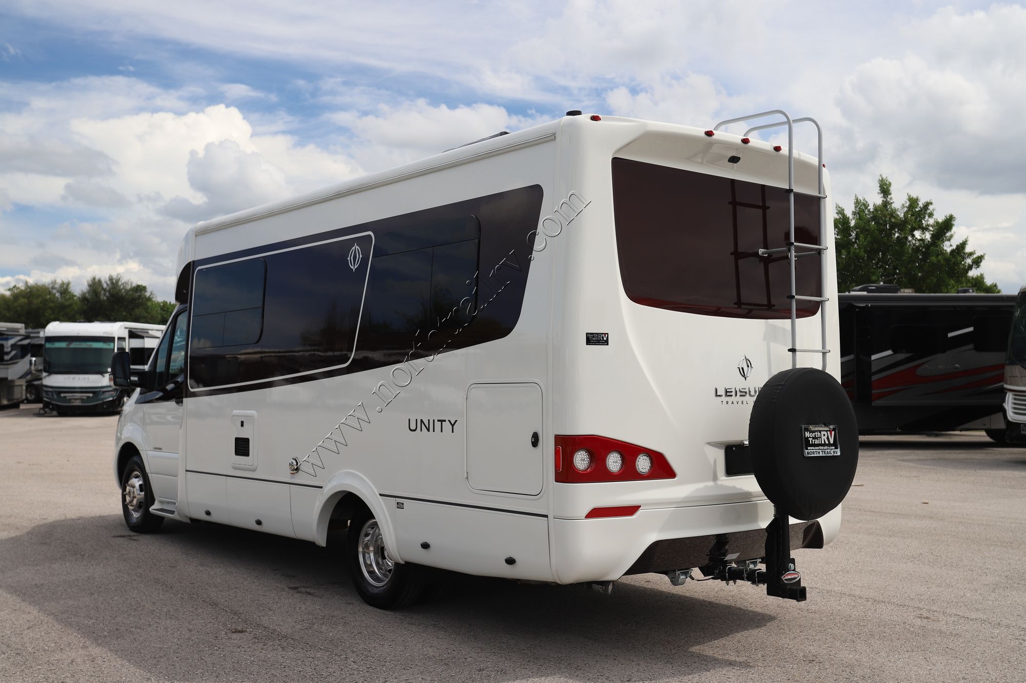 Used 2021 Leisure Van Unity 24RL Class C  For Sale