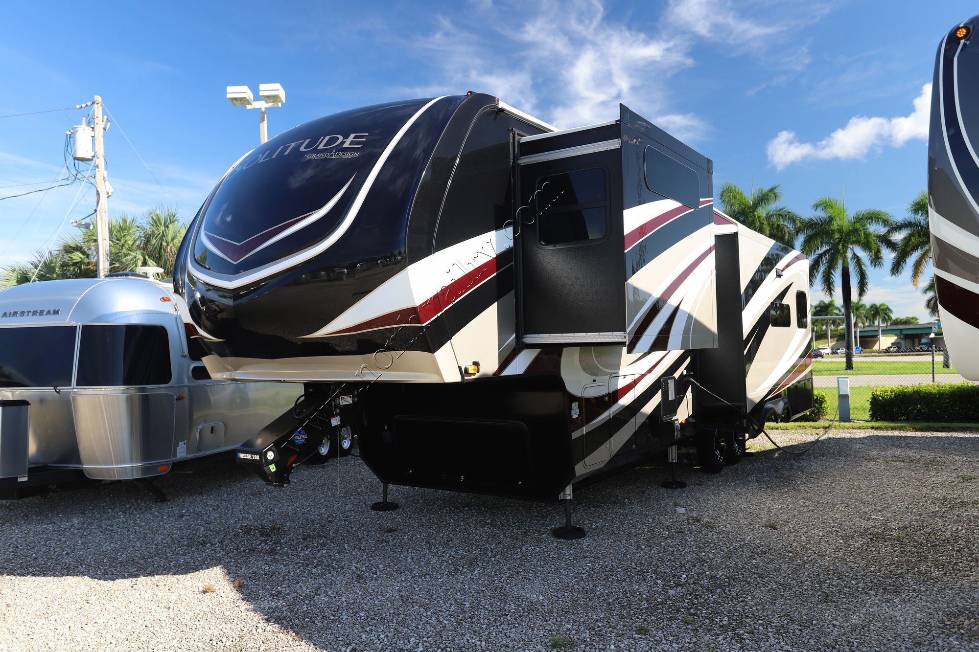 Used 2022 Grand Design Solitude 310GKR Fifth Wheel  For Sale