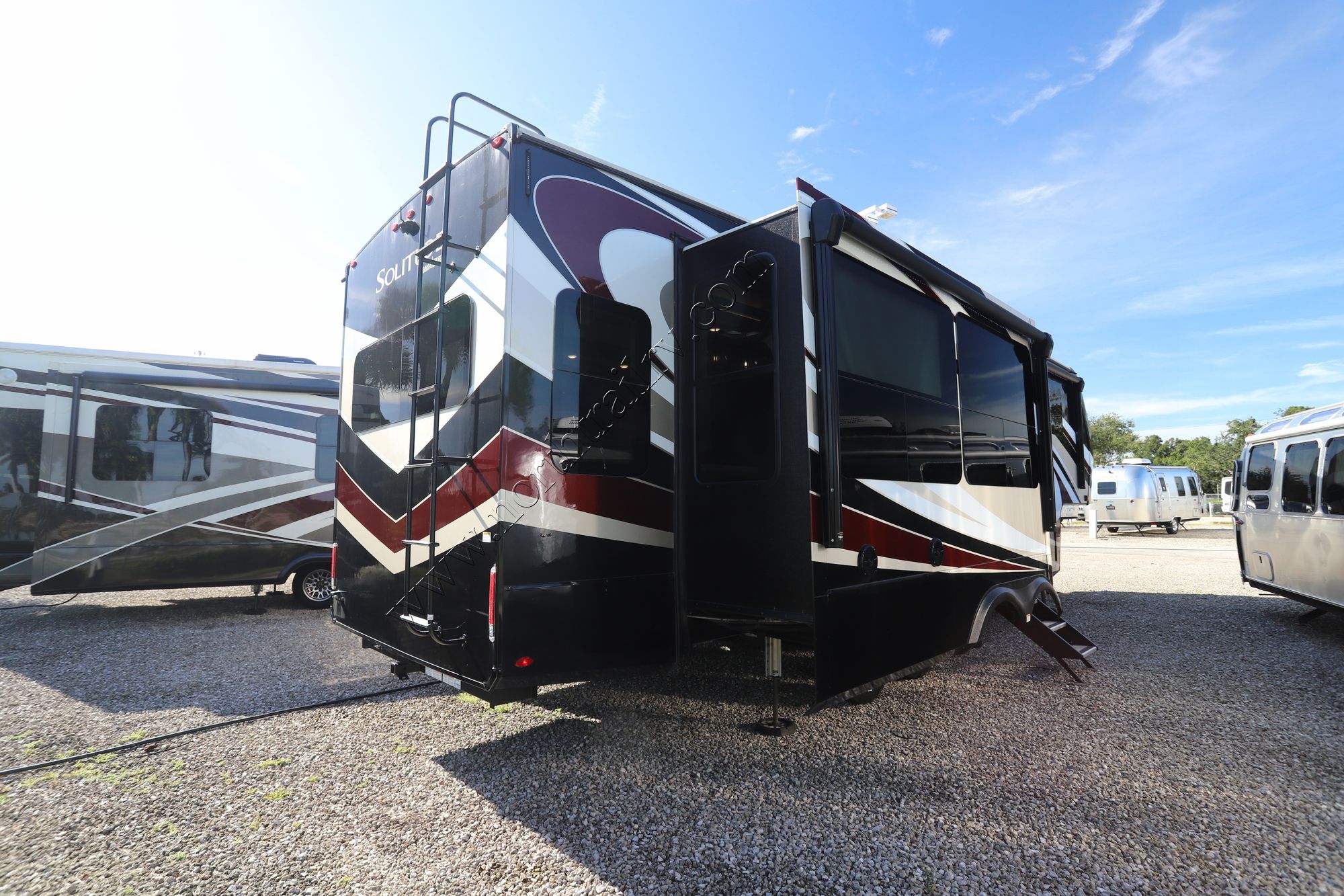 Used 2022 Grand Design Solitude 310GKR Fifth Wheel  For Sale