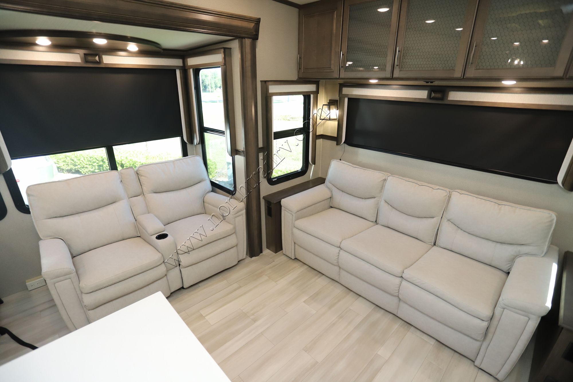 Used 2022 Grand Design Solitude 310GKR Fifth Wheel  For Sale