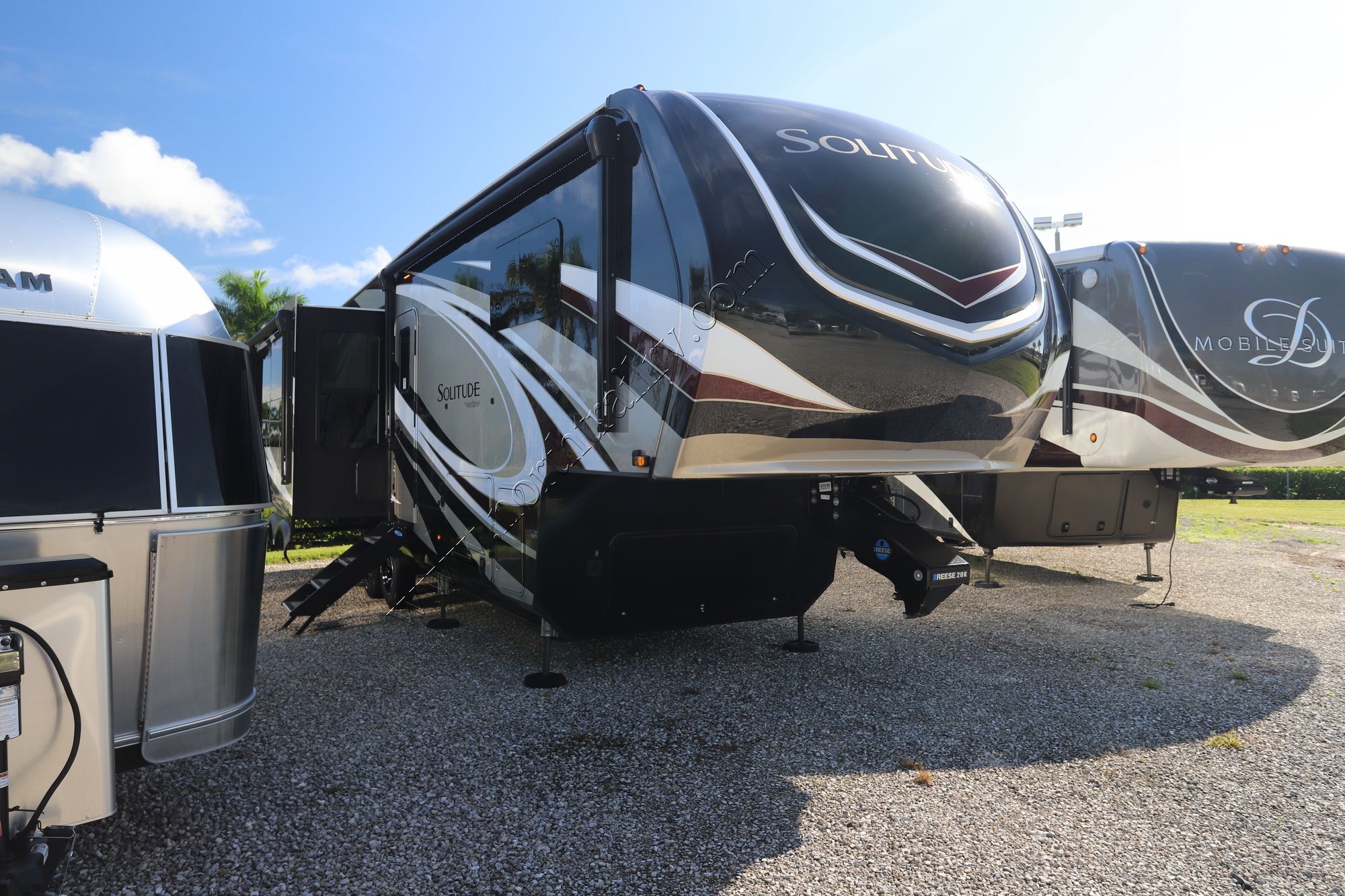 Used 2022 Grand Design Solitude 310GKR Fifth Wheel  For Sale