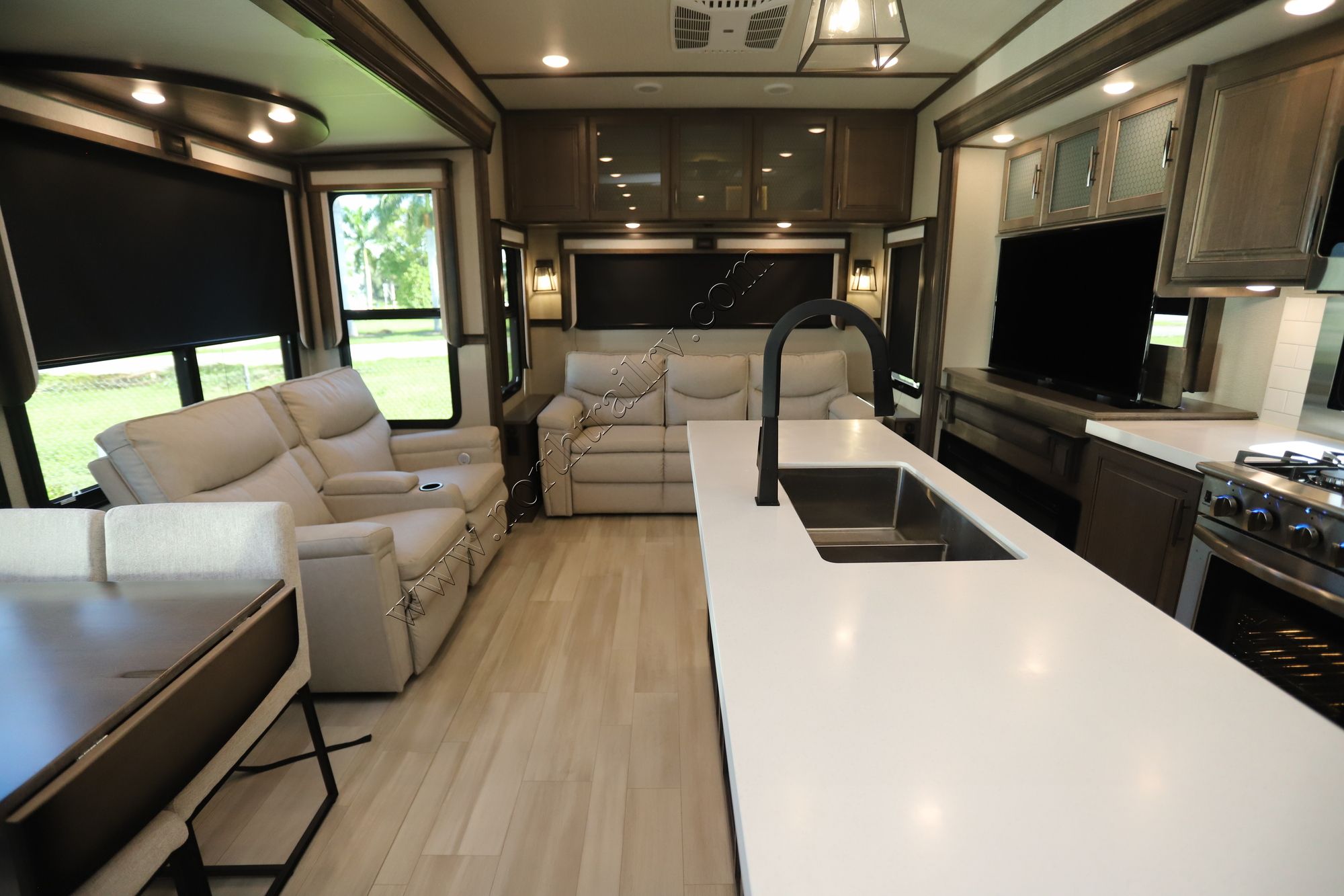 Used 2022 Grand Design Solitude 310GKR Fifth Wheel  For Sale