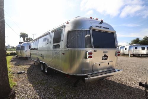 2025 Airstream Globetrotter 30RB