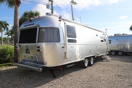 2025 Airstream Globetrotter 30RB