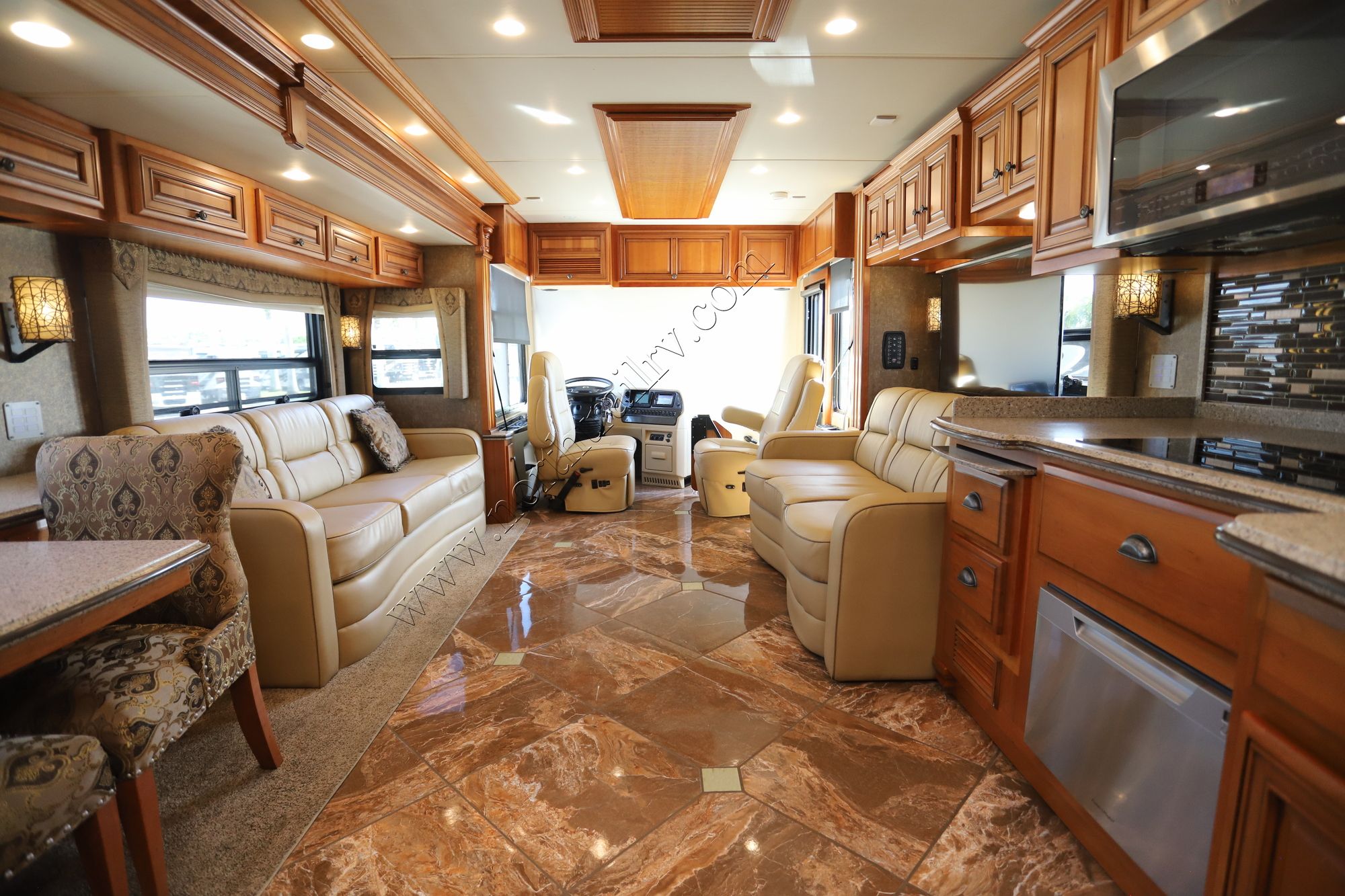 Used 2015 Newmar Dutch Star 4369 Class A  For Sale