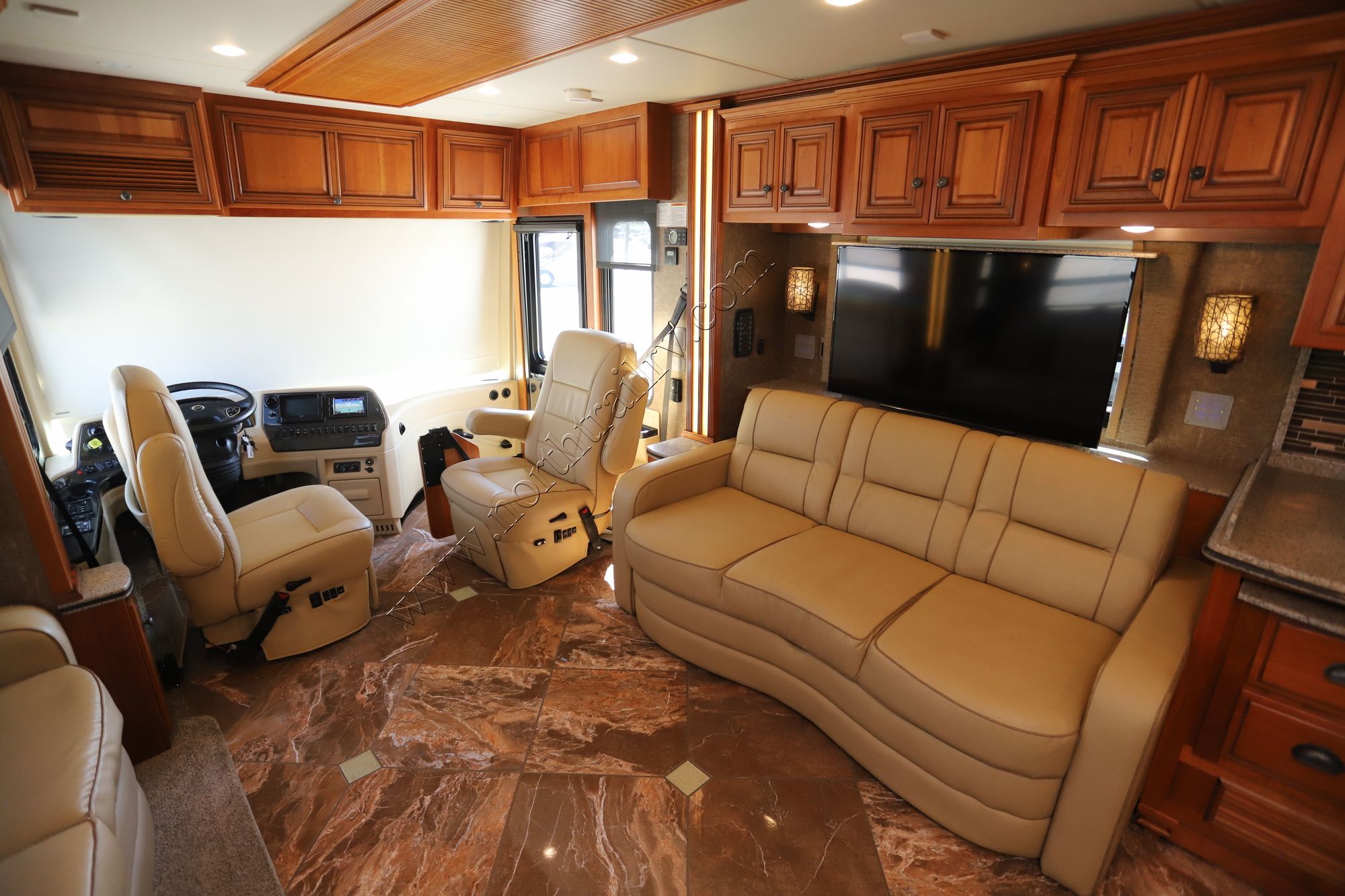 Used 2015 Newmar Dutch Star 4369 Class A  For Sale