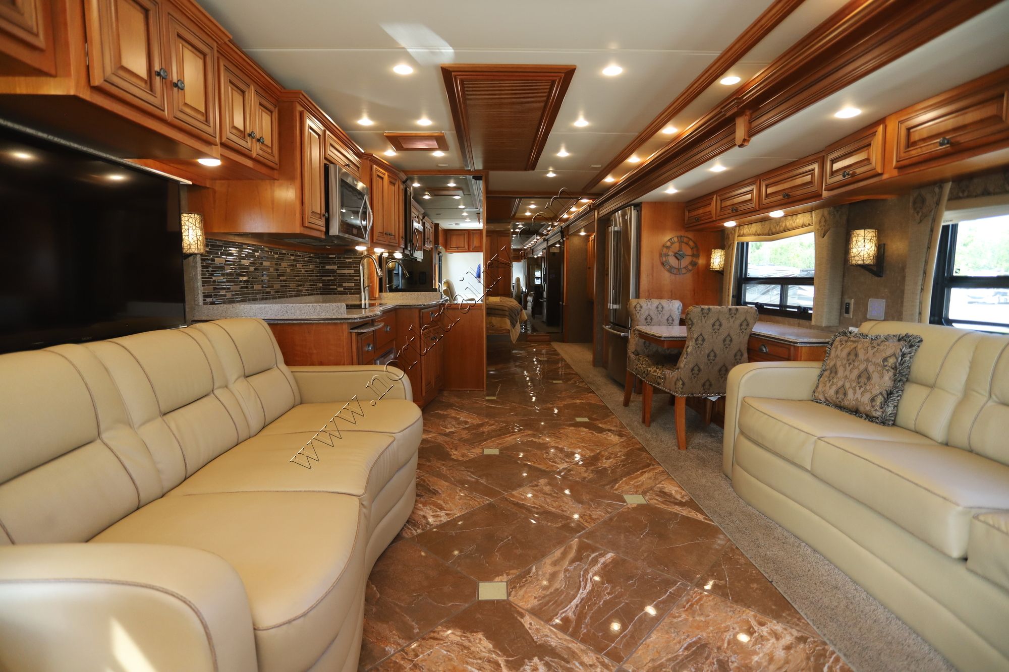 Used 2015 Newmar Dutch Star 4369 Class A  For Sale