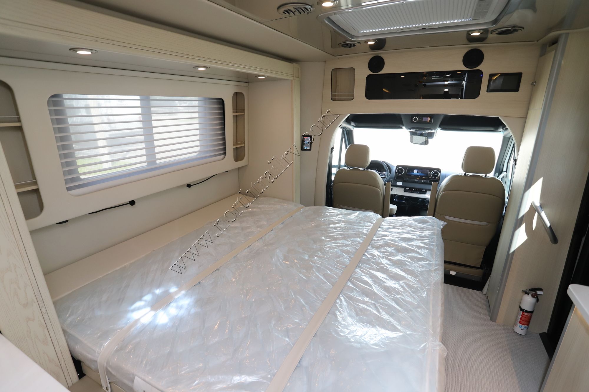 New 2025 Airstream Atlas ATL ALN 25 Class C  For Sale