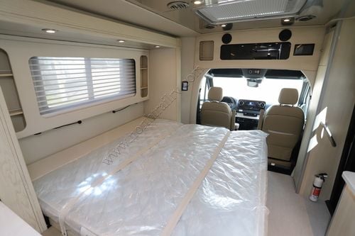 2025 Airstream Atlas ATL ALN 25