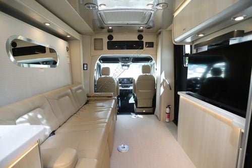 2025 Airstream Atlas ATL ALN 25