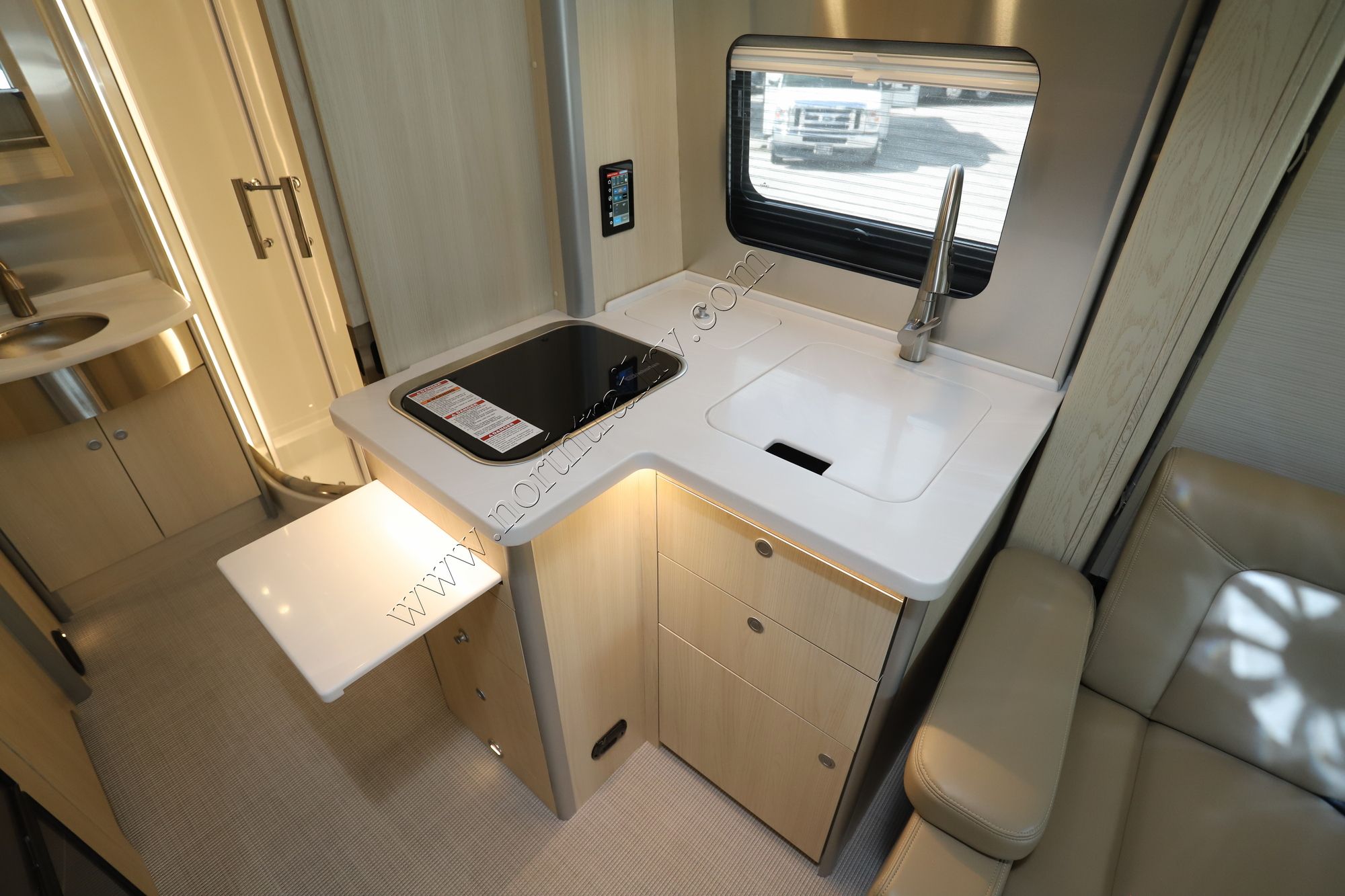 New 2025 Airstream Atlas ATL ALN 25 Class C  For Sale